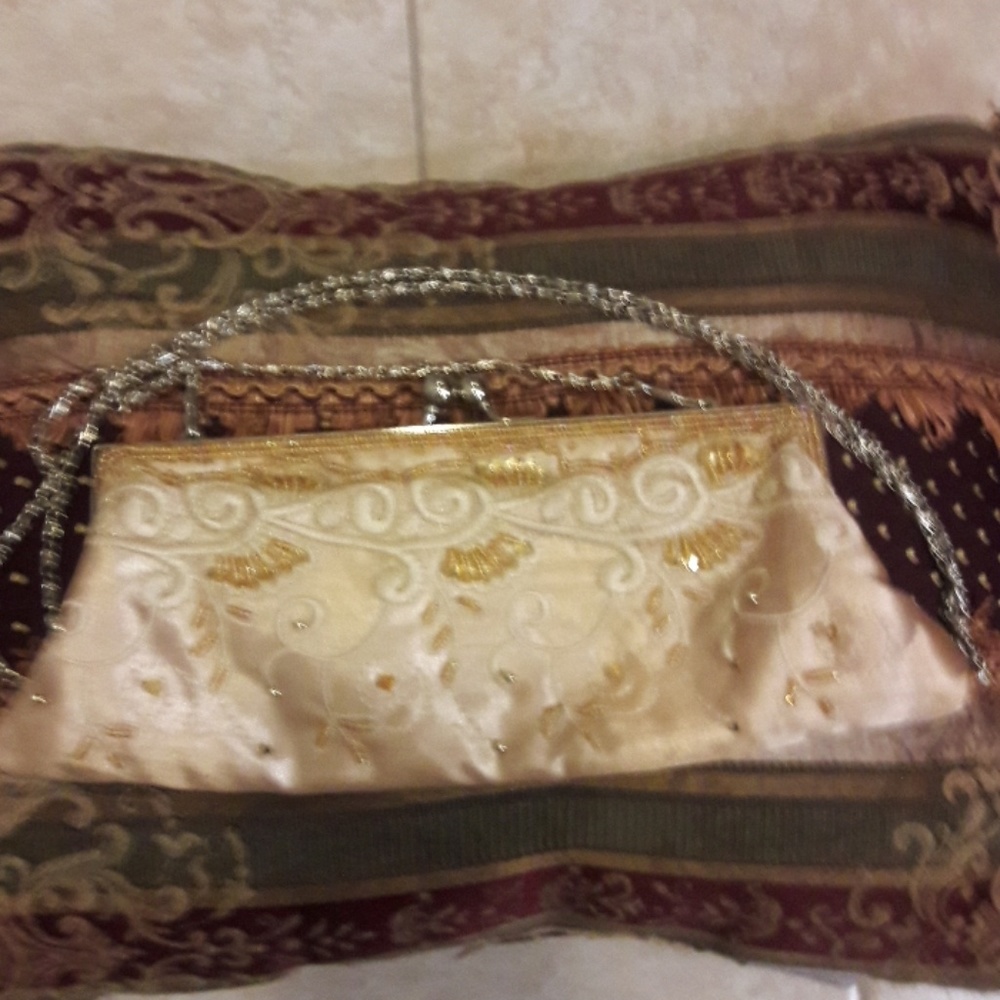 Gold Glitz & Glam